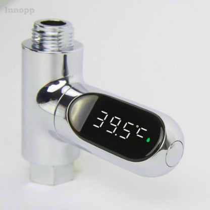 digitale douche thermometer in de kleur chrome staat op 39,5 graden